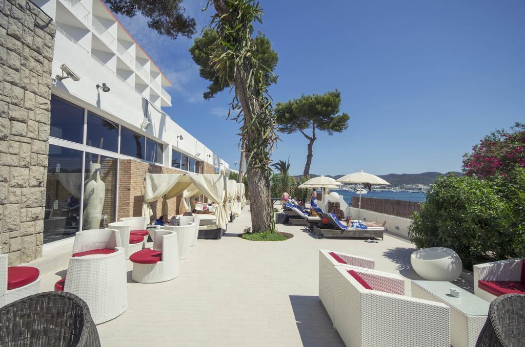 Azuline Hoteles Mar Amantis & II San Antonio  Eksteriør billede