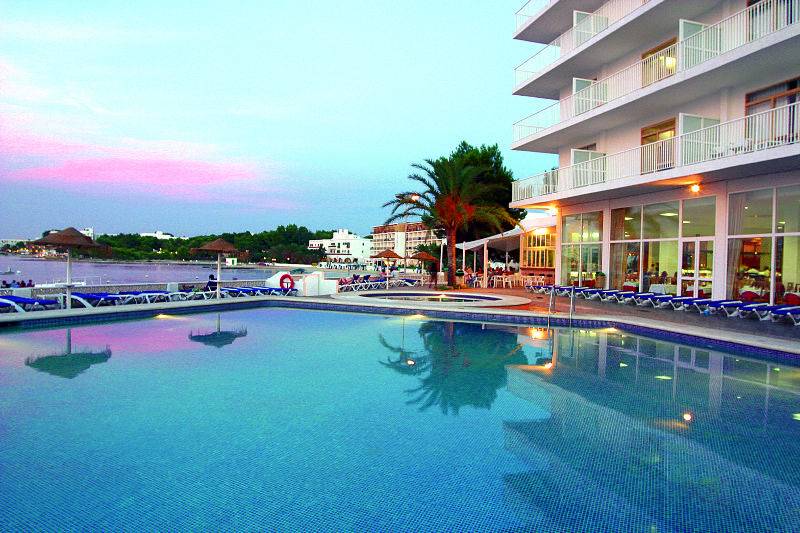 Azuline Hoteles Mar Amantis & II San Antonio  Eksteriør billede