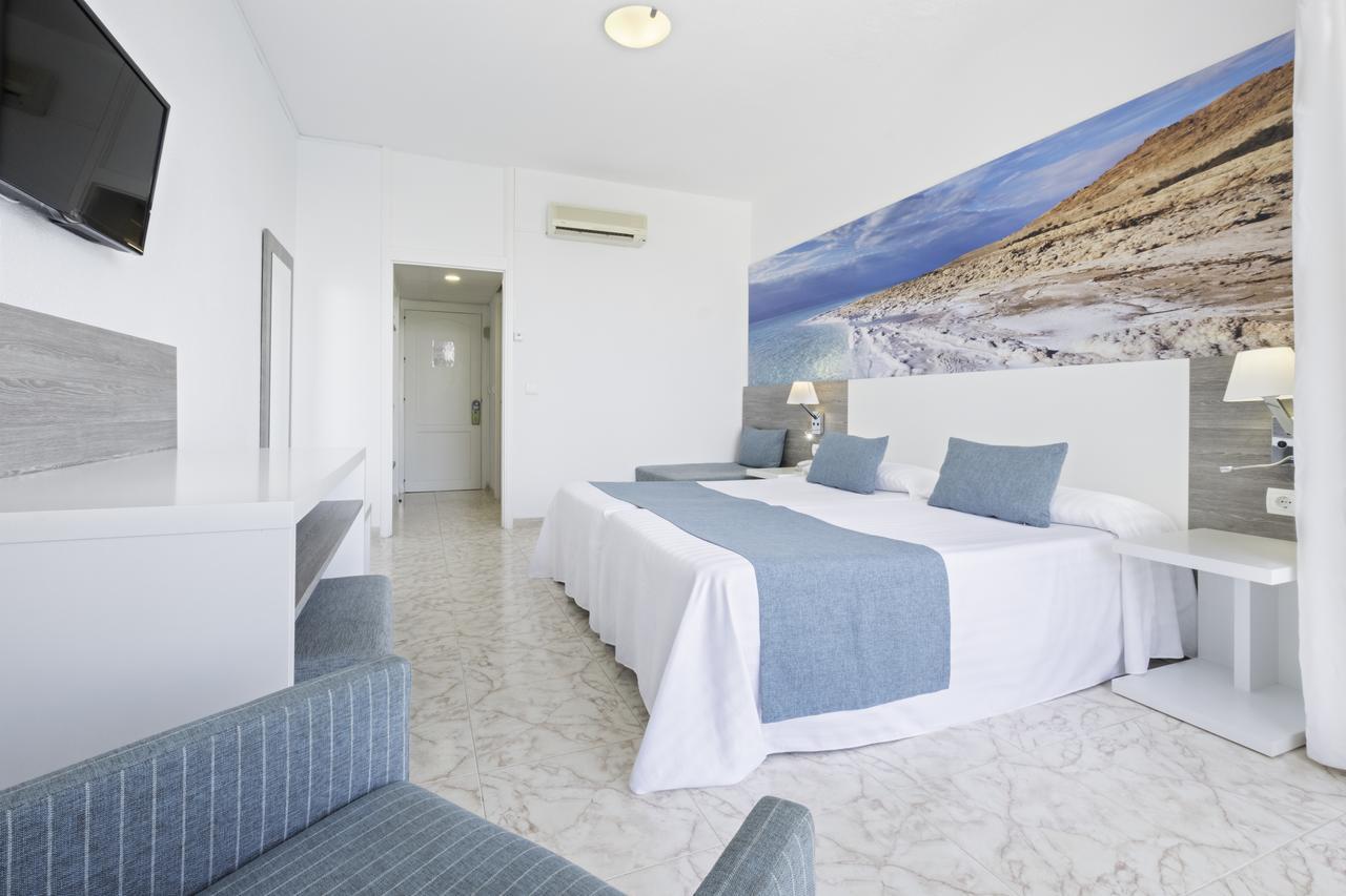 Azuline Hoteles Mar Amantis & II San Antonio  Eksteriør billede